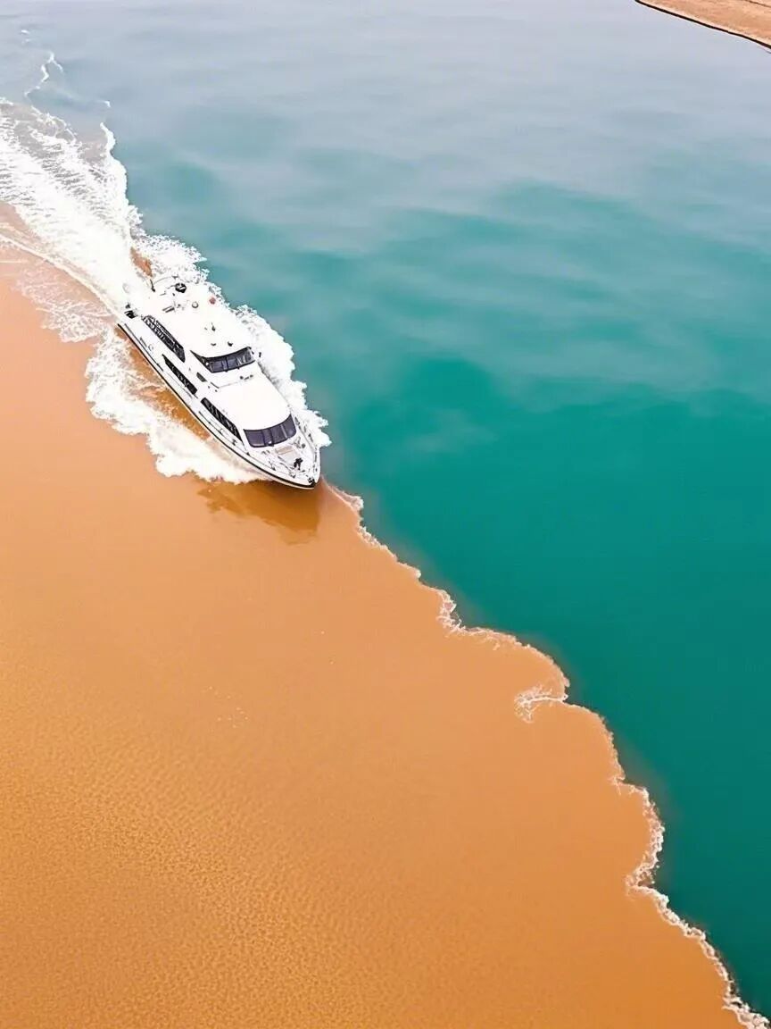 比青岛便宜！国内唯一油田和大海并存的城市，海鲜论盆吃，几乎0游客！