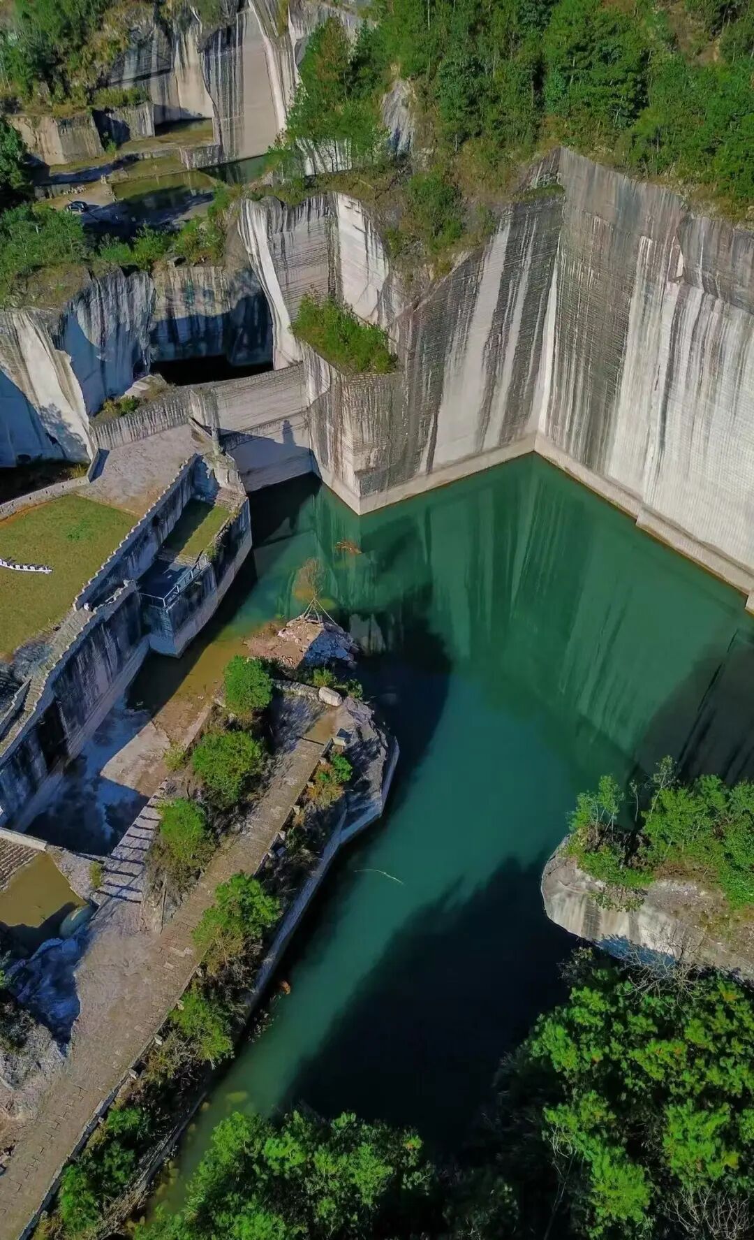 高铁15mins！美食不输台州，糯叽叽的碳水小城，人均30吃到撑，超适合看球逛吃！