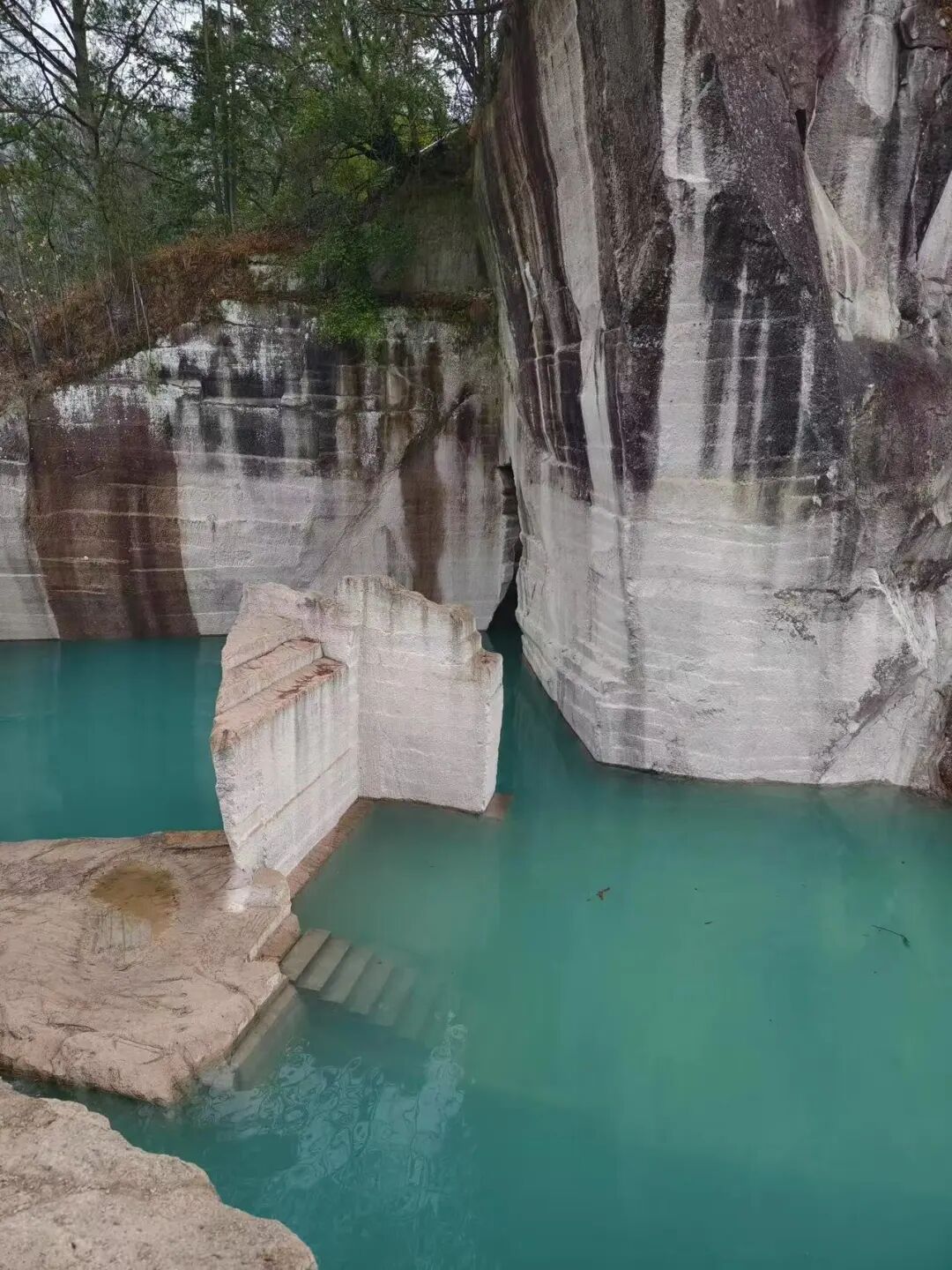 高铁15mins！美食不输台州，糯叽叽的碳水小城，人均30吃到撑，超适合看球逛吃！