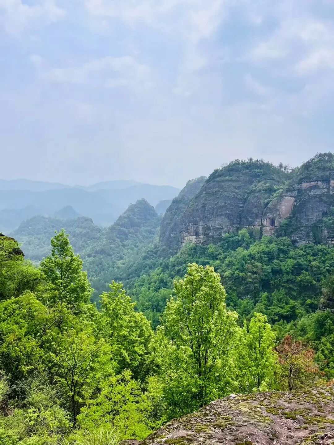 高铁15mins！美食不输台州，糯叽叽的碳水小城，人均30吃到撑，超适合看球逛吃！
