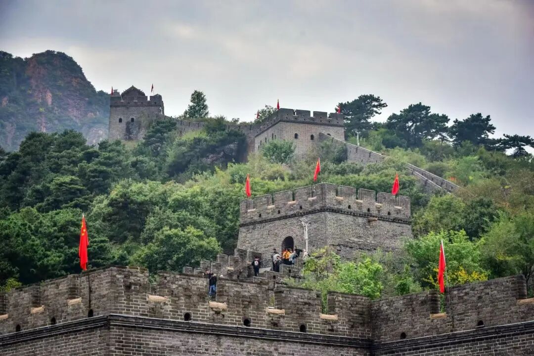 人均200玩3天！月薪3k就躺平！超适合养老的海滨老城，早市10元吃撑！