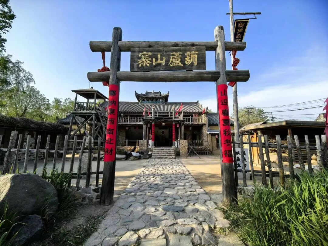 人均200玩3天！月薪3k就躺平！超适合养老的海滨老城，早市10元吃撑！