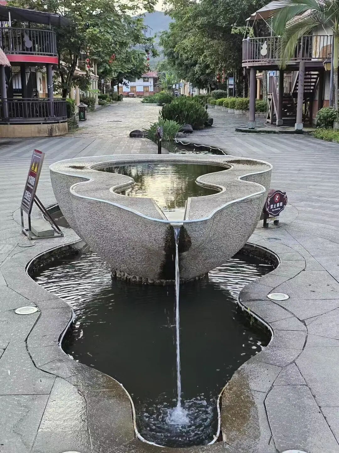 太好玩了，国内竟藏了处这样的秘境！比大理更慢，比丽江古朴，却少有人至！