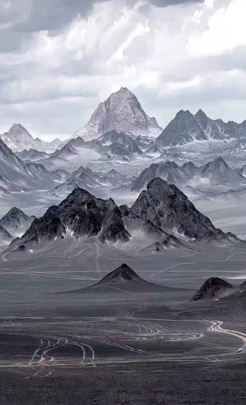 这才是真正的小众地！避开人潮，去看会让地理老师尖叫的盐湖、雅丹和外星地貌！