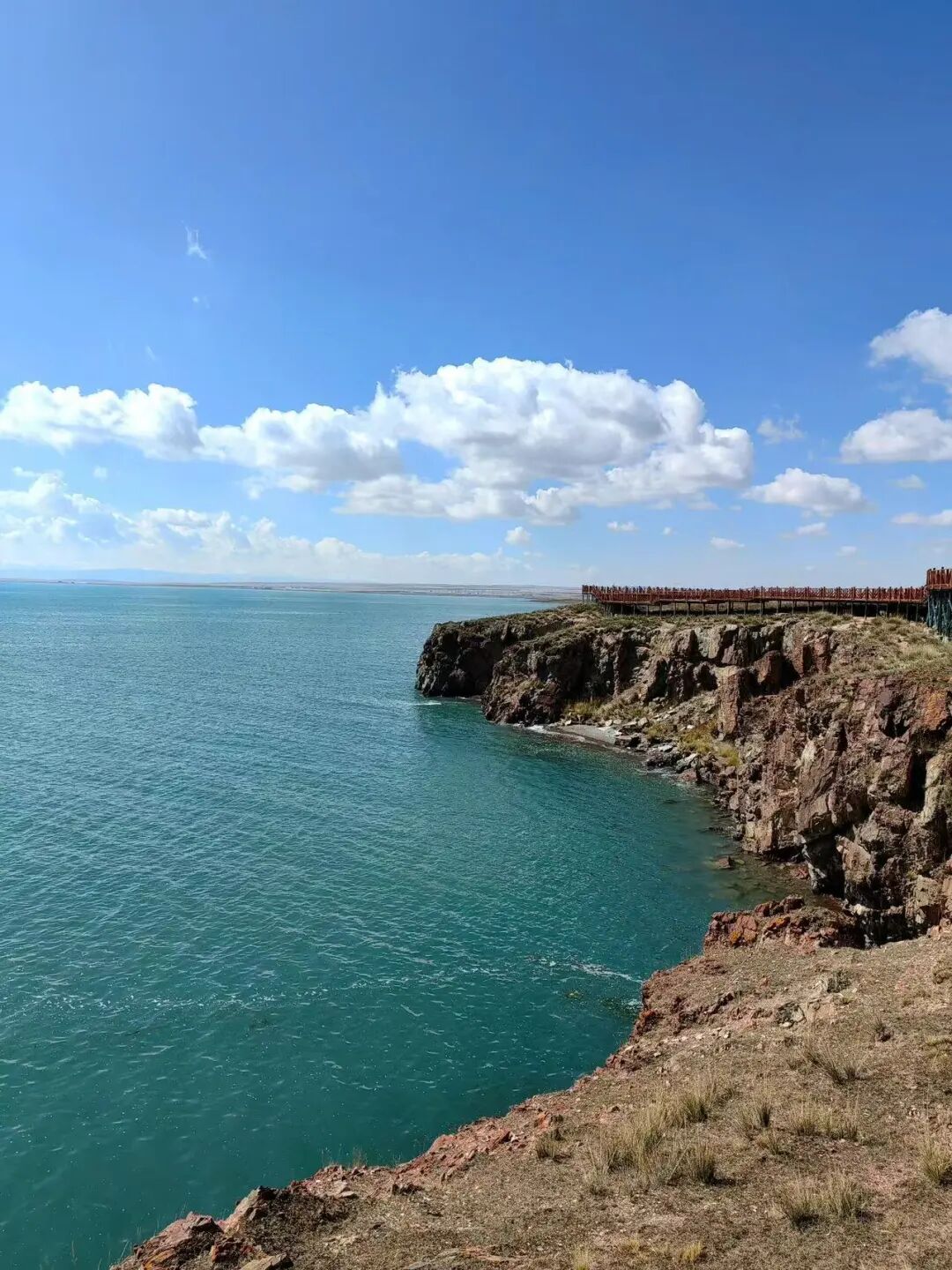 这才是真正的小众地！避开人潮，去看会让地理老师尖叫的盐湖、雅丹和外星地貌！