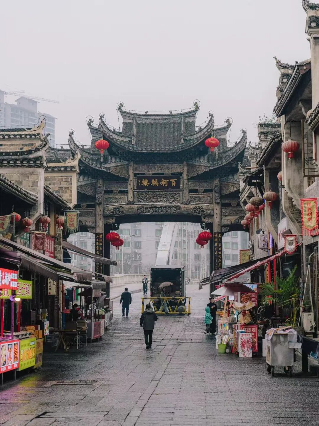 被严重低估的“中国抹茶之都”，清凉不输安顺，一天炫10顿，太适合一个人来放松了