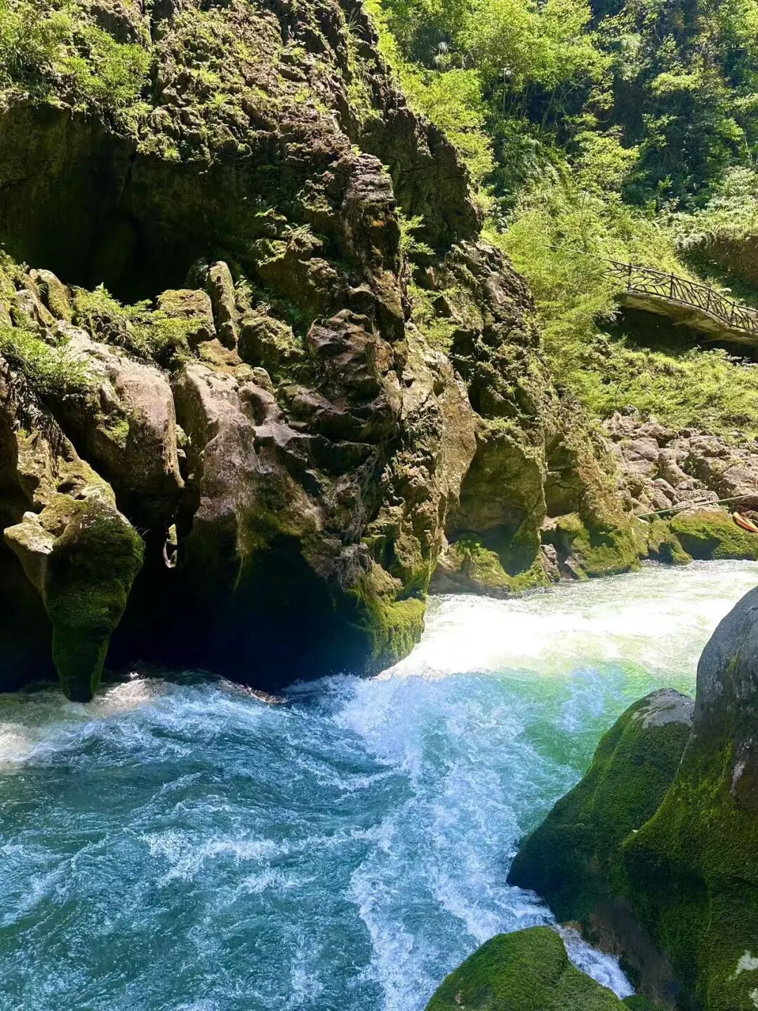 被严重低估的“中国抹茶之都”，清凉不输安顺，一天炫10顿，太适合一个人来放松了