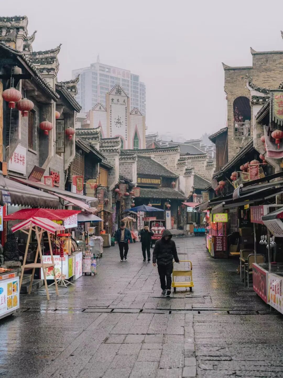 被严重低估的“中国抹茶之都”，清凉不输安顺，一天炫10顿，太适合一个人来放松了