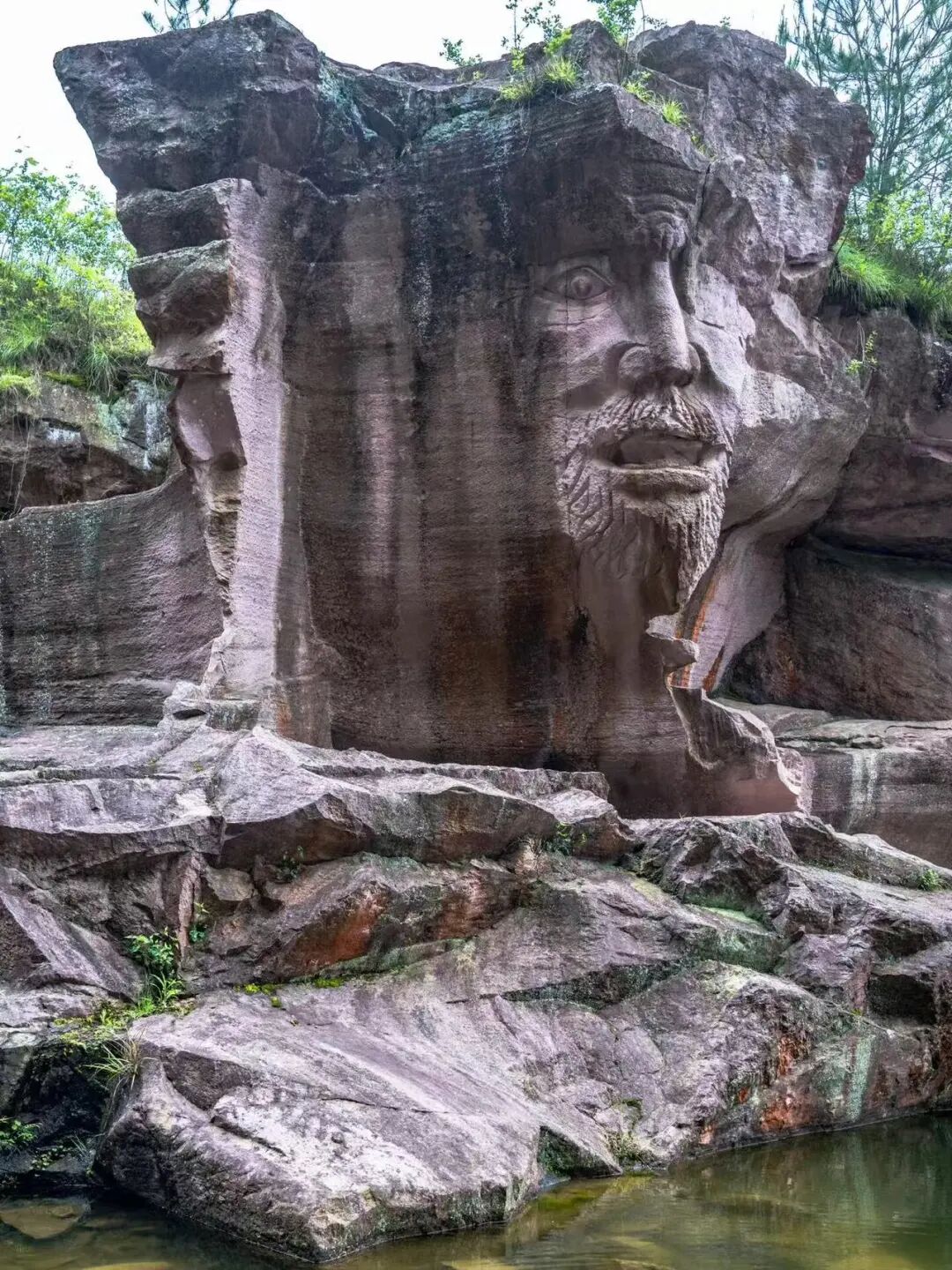 高铁20分钟，淡季必冲的看海小城，被誉为“中国小海鲜之乡”，海鲜一年四季不断，青蟹香哭！