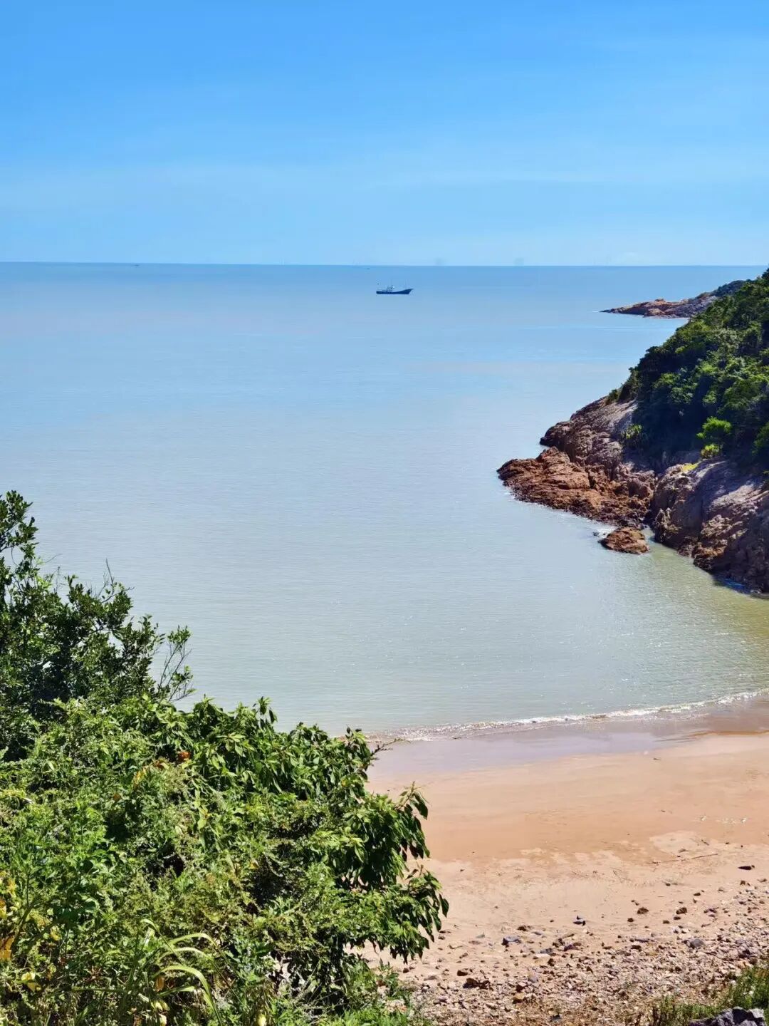 高铁20分钟，淡季必冲的看海小城，被誉为“中国小海鲜之乡”，海鲜一年四季不断，青蟹香哭！