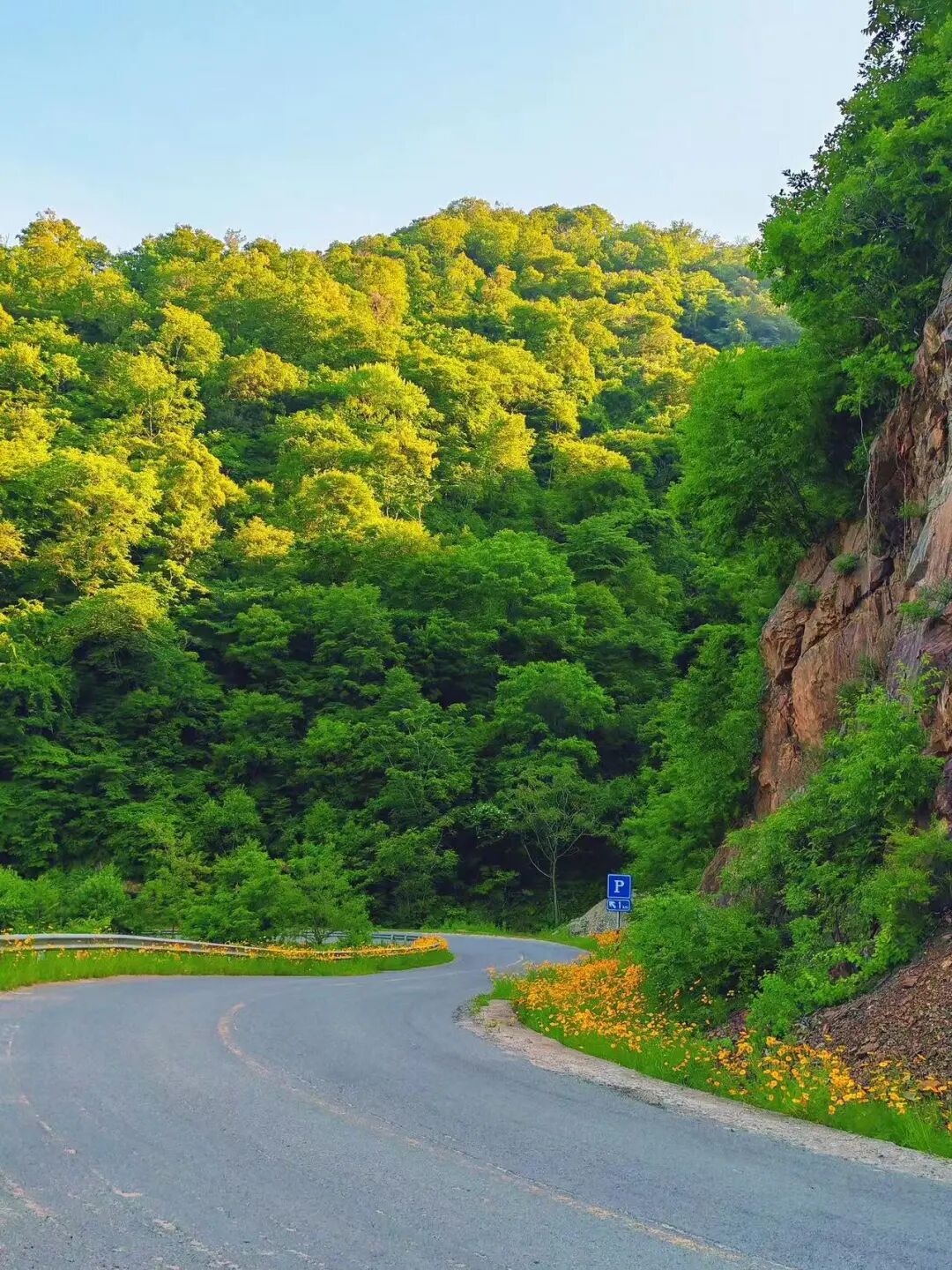 中国版新西兰，夏天最热仅25℃，最美边陲小城，烧烤全国第一，海鲜比青岛还带劲！