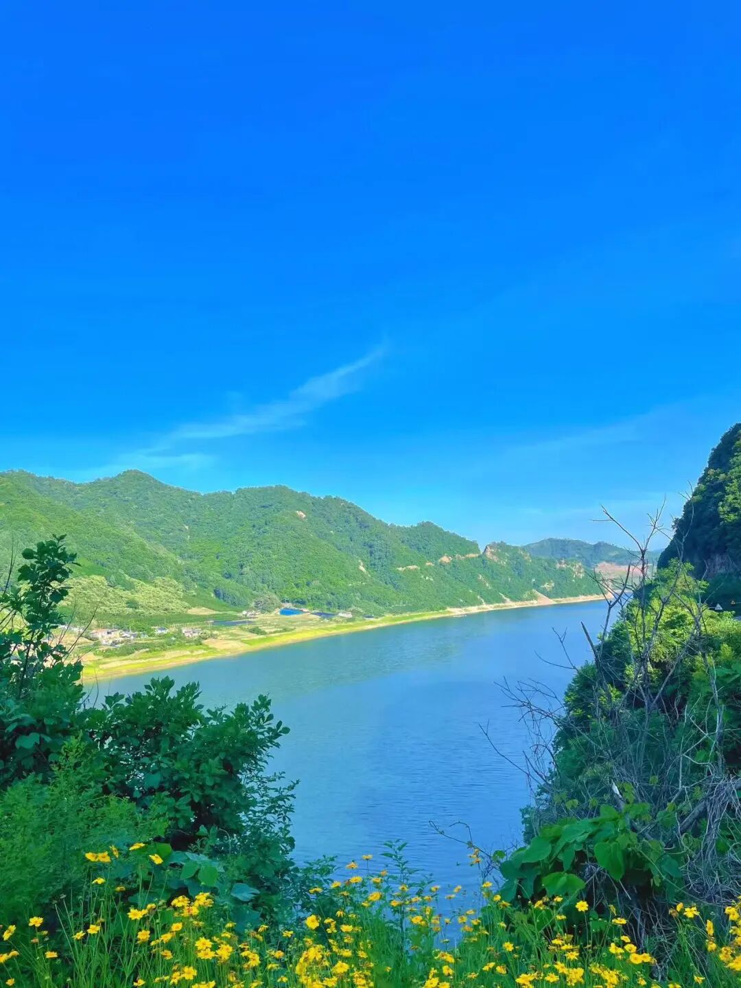 中国版新西兰，夏天最热仅25℃，最美边陲小城，烧烤全国第一，海鲜比青岛还带劲！