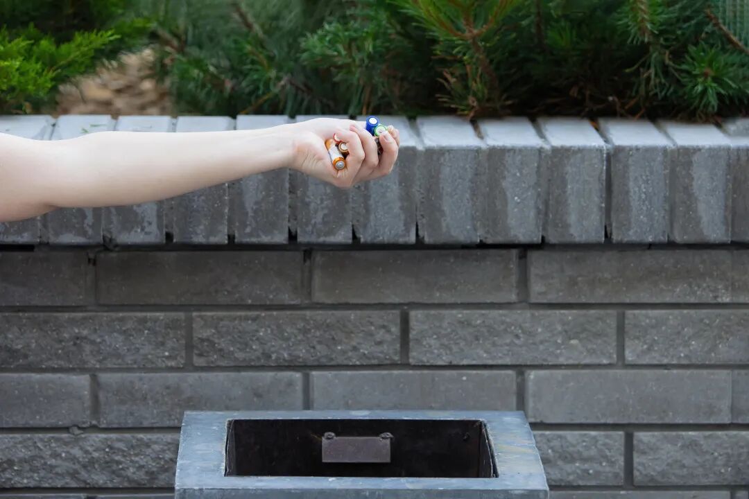 电动轮椅用什么电池好网购电动轮椅成“烫手山芋”？杭州消保委提示：网购锂电池产品需谨慎_https://www.jmylbn.com_新闻资讯_第7张