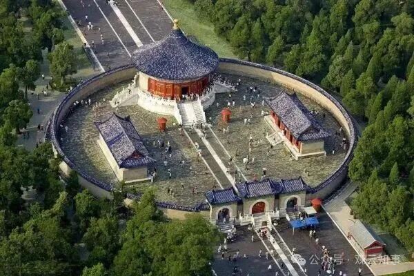 天坛，人生必修的“洞天福地”_地方聚焦_人民论坛网