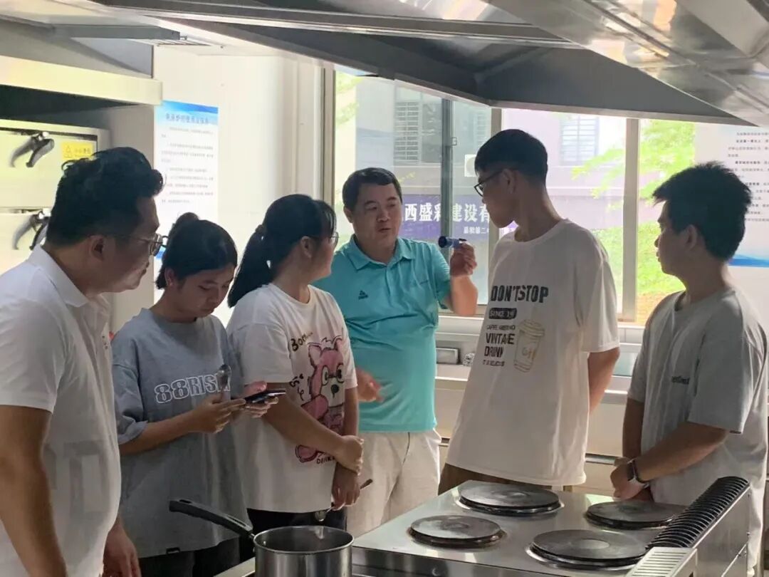 聚焦药食同源 丨智慧旅游学院开展药膳茶饮配方研发工作