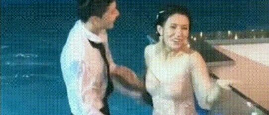 大王GIF动图：一看就是专业出身