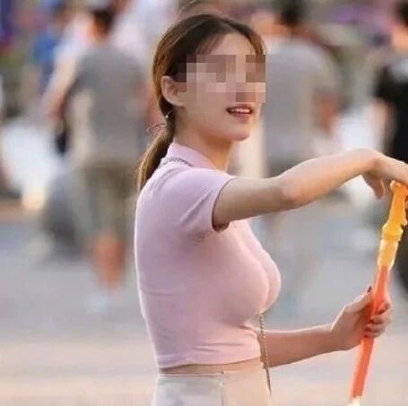 搞笑图片：无论发生什么事也不能坑队友，结婚也不能例外