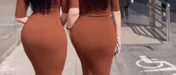 大王GIF动图：这不好吧，让我们怎么选？