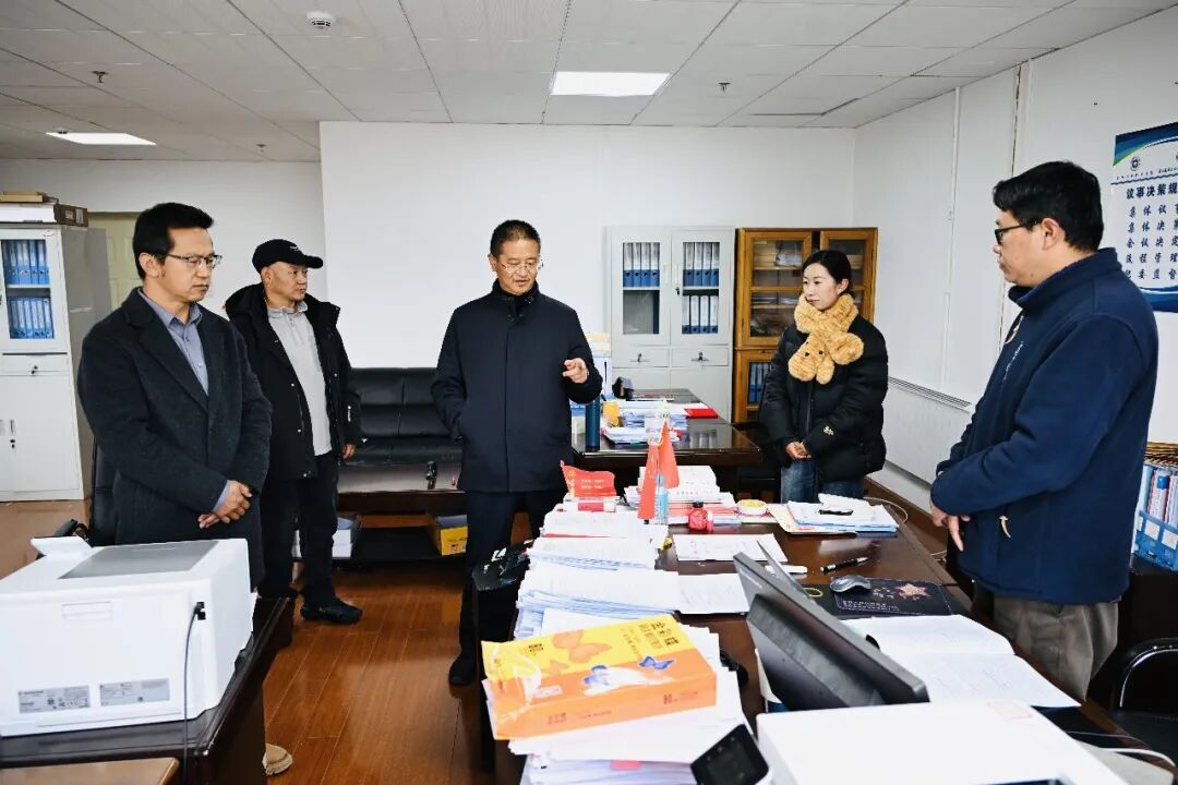 ѧԺ��У���쵼����һ�߶�����ѧ׼������(ͼ2)