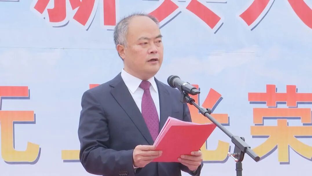 安龙县举行2024年上半年新兵入伍欢送仪式