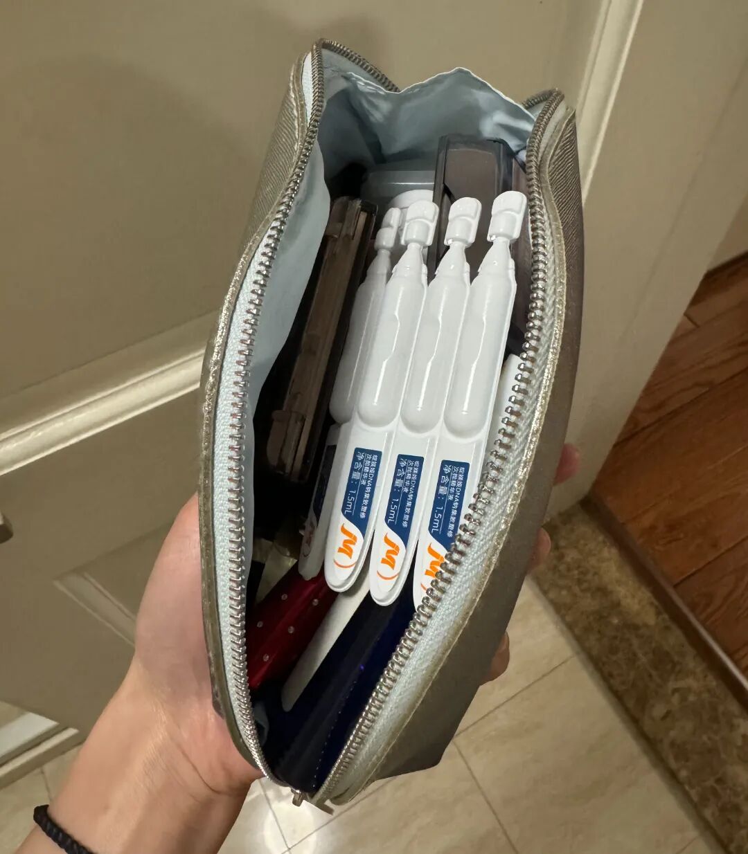 绽媄娅的产品怎么样比买包爽100倍！糕妈的“医美平替”太绝了！素颜年轻5岁，连老公都夸认不出_https://www.jmylbn.com_新闻资讯_第17张