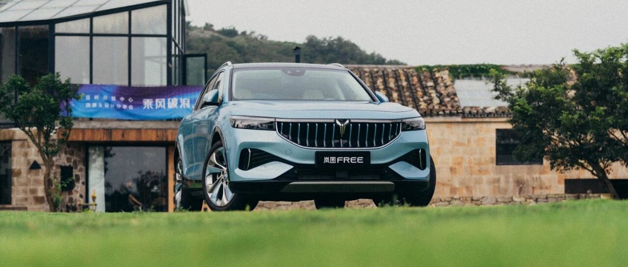 你愿意和一位艺术生来一段美妙旅行吗？