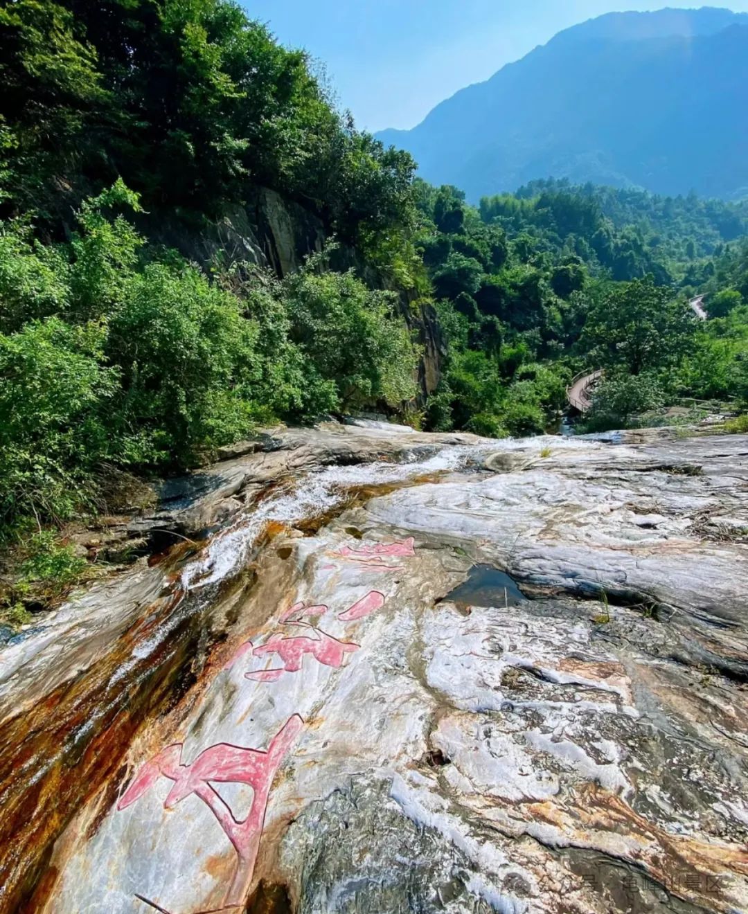 来龟峰山,过23°的夏天