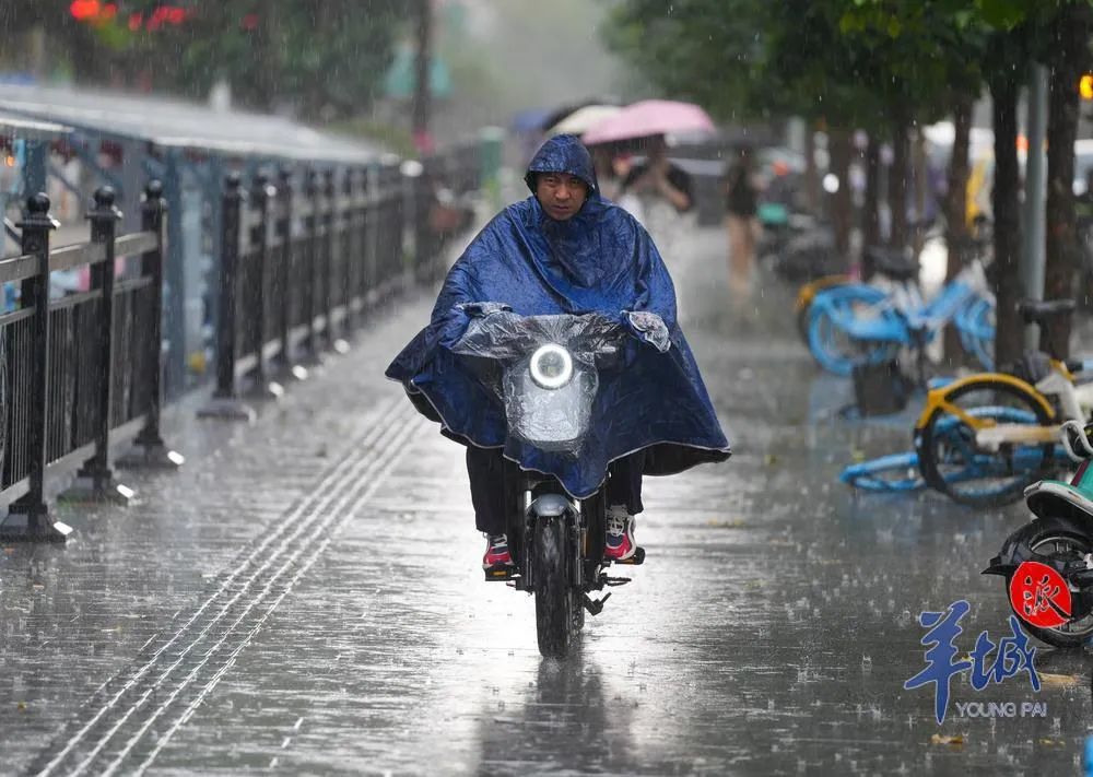 广东人将挑战暴雨上班30天