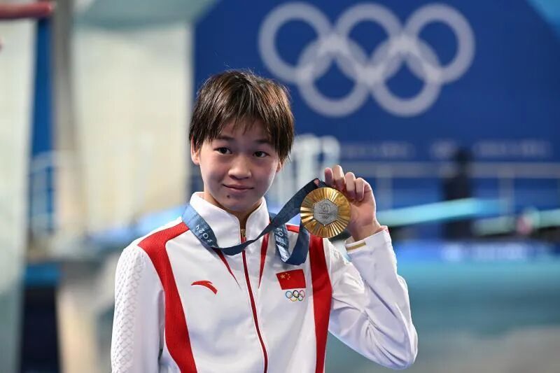 医用绷带怎么绑图片热搜第一！全红婵自曝跳水前要花半小时绑绷带，教练回应_https://www.jmylbn.com_新闻资讯_第12张