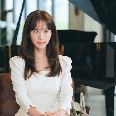 韩志旼新剧首播即引讨论,《未婚男女的高效相亲》把现实恋爱焦虑拍出来了