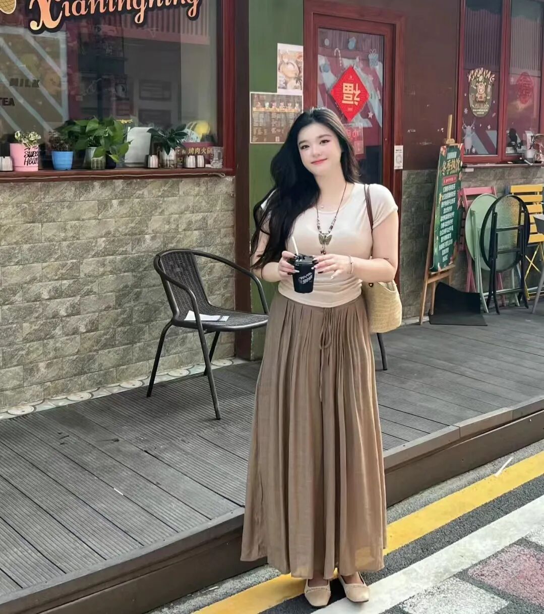 微胖女人怎么穿"裙子"才好看?这5个穿搭技巧,显瘦显高又气质
