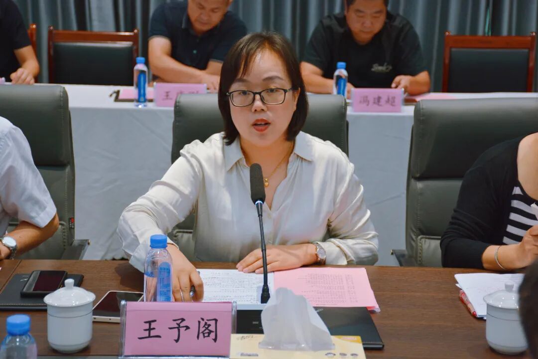 高质量发展｜《道路隔离金属护栏》团体标准审定会在寺头镇召开