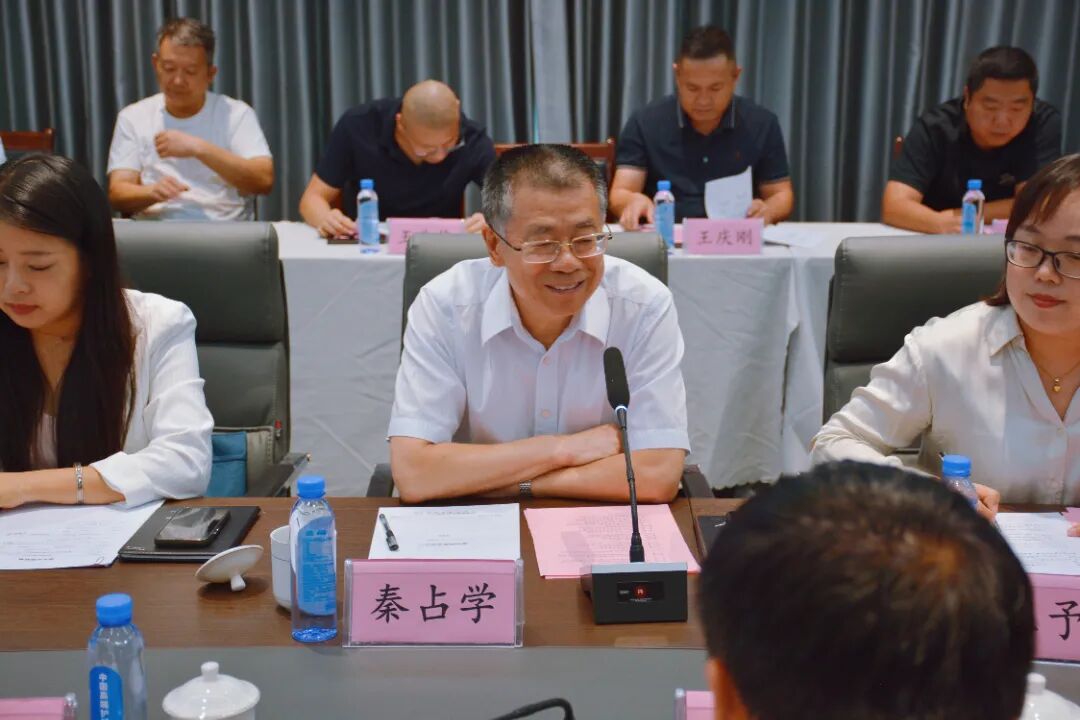 高质量发展｜《道路隔离金属护栏》团体标准审定会在寺头镇召开