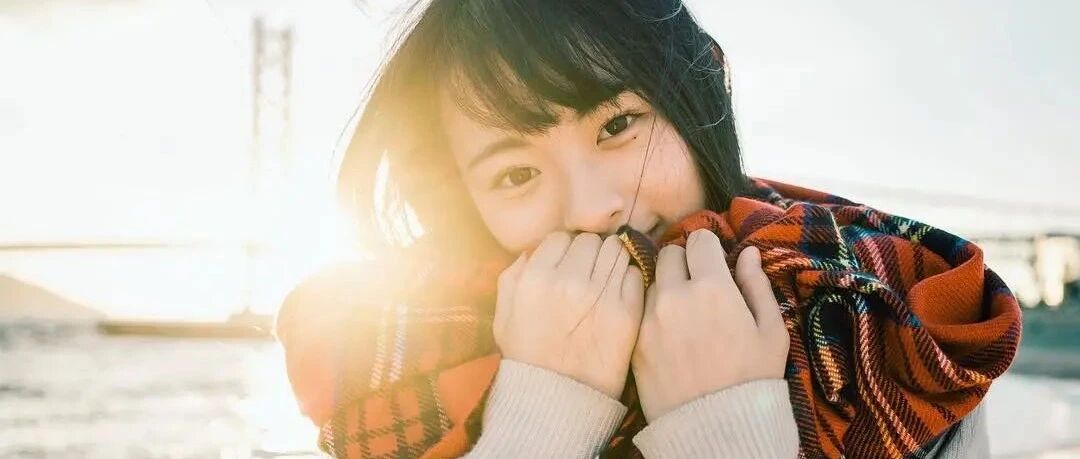 戴围巾，怎么拍照才上镜？