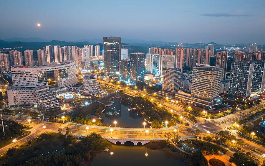 黄埔越秀联投知识城居山涧新推155㎡~175㎡叠墅！