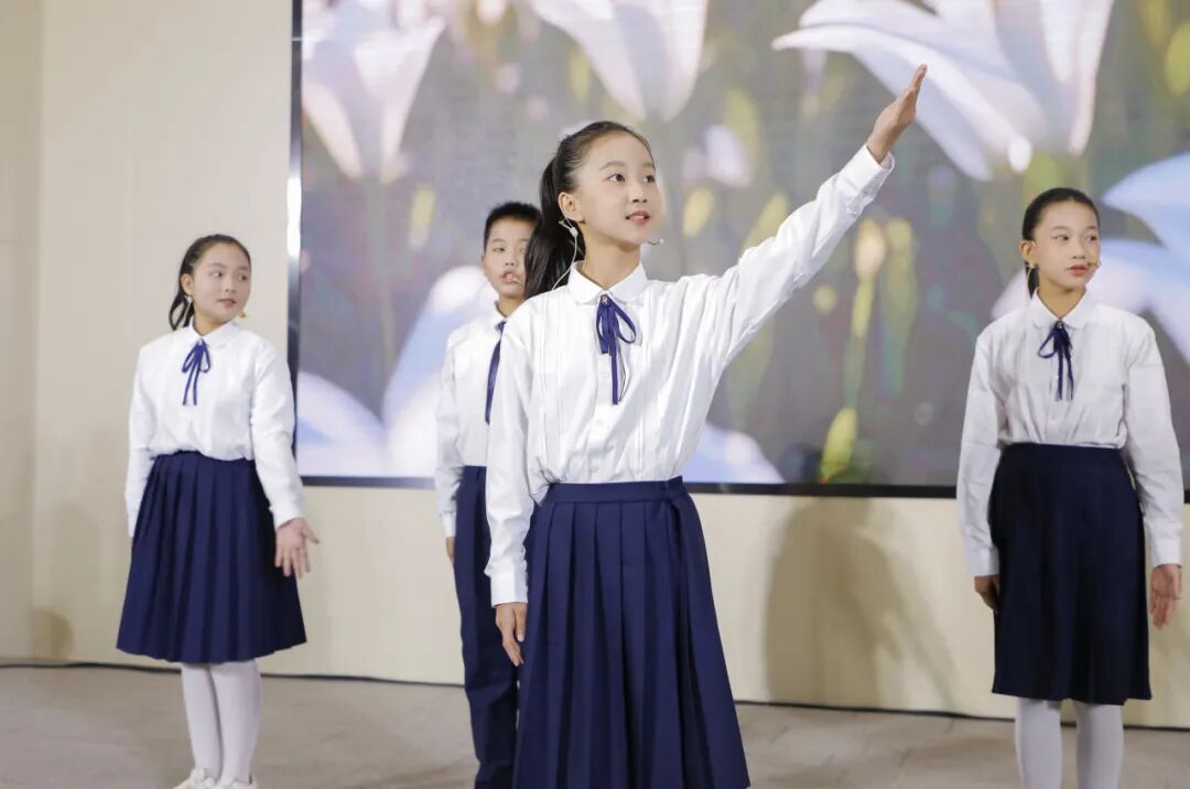 齐鲁制药公益慈善基金会主办，2025齐鲁公益日活动温暖启幕