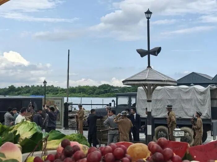 （《风与潮》拍摄现场，丁莉/摄）