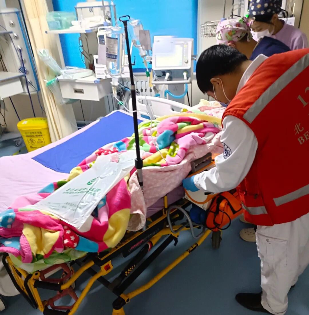 怎么使用转运呼吸机守护生命——安全转运使用有创呼吸机患者_https://www.jmylbn.com_新闻资讯_第8张