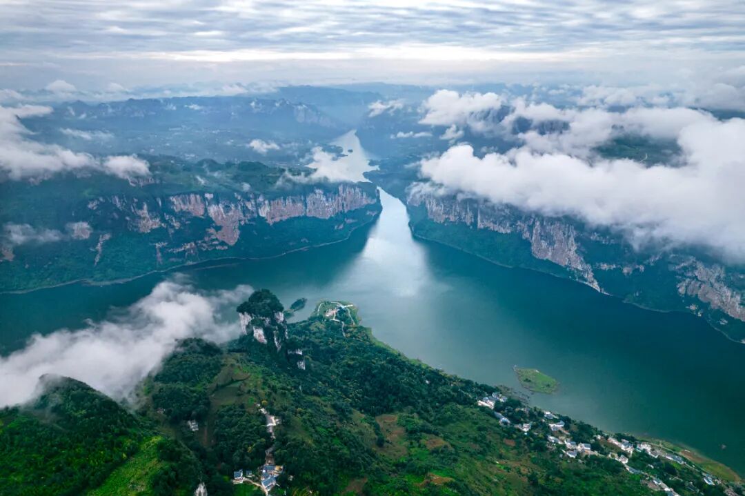 从苦甲天下到同步小康丨贵州省毕节市脱贫攻坚的实践探索