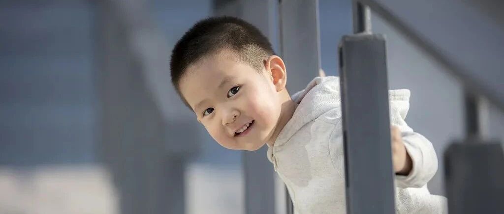 “妈妈，我的小鸡鸡变硬了”15个最羞耻的性问题，这样回答孩子……