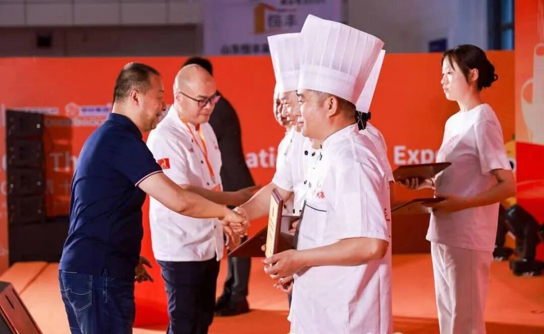 第五届中国火锅出品大赛——特色火锅赛(济南站)成功举办