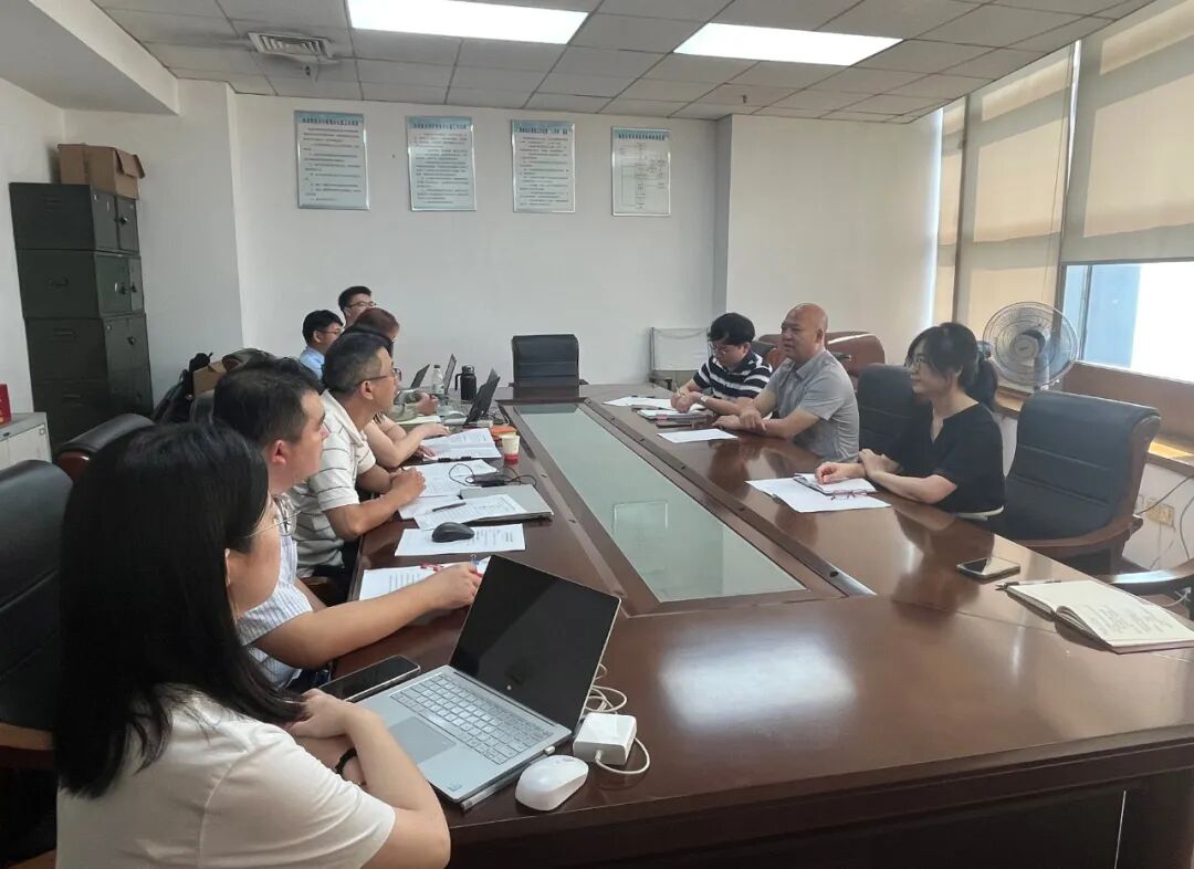 南昌市财政局召开政府收入绩效评价第三方机构进驻会