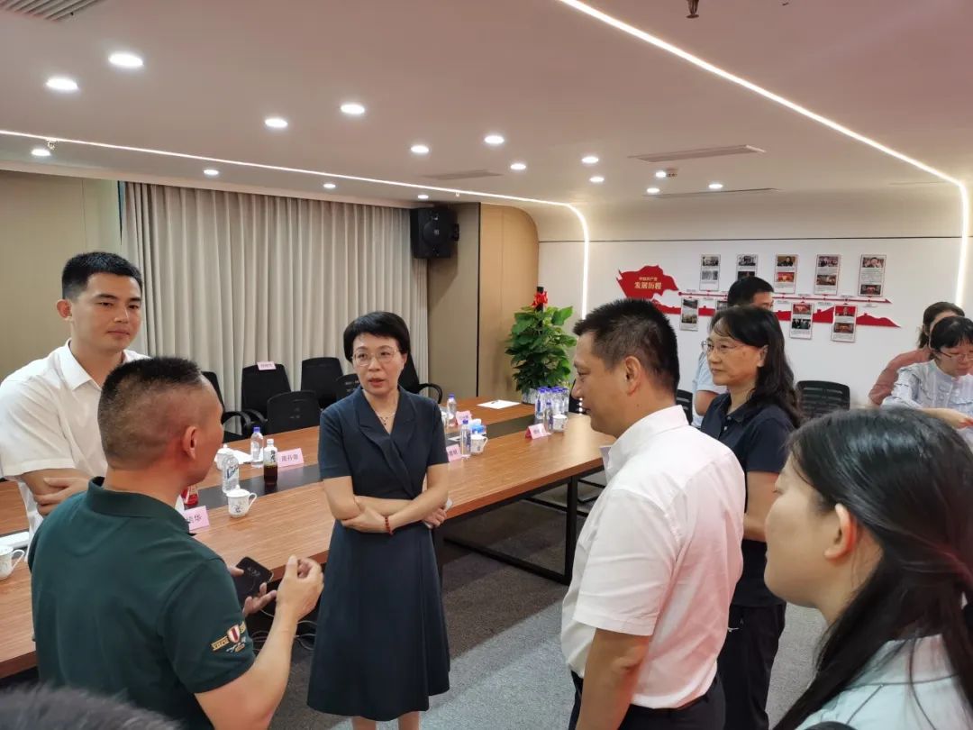 省物流行业党委调研组莅临云仓配调研慰问