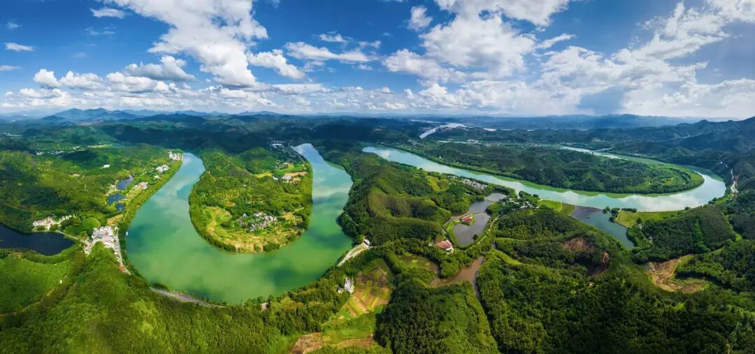 《西江日报》头版报道:封开县推进"百千万工程"三年初见成效