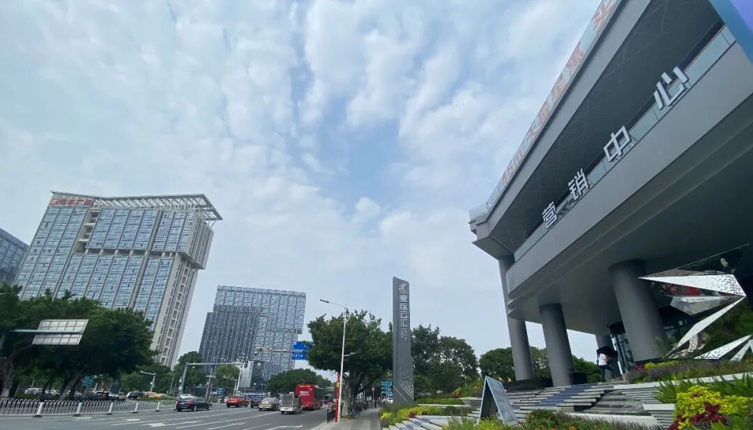 400万在黄埔，真的可以挑花眼