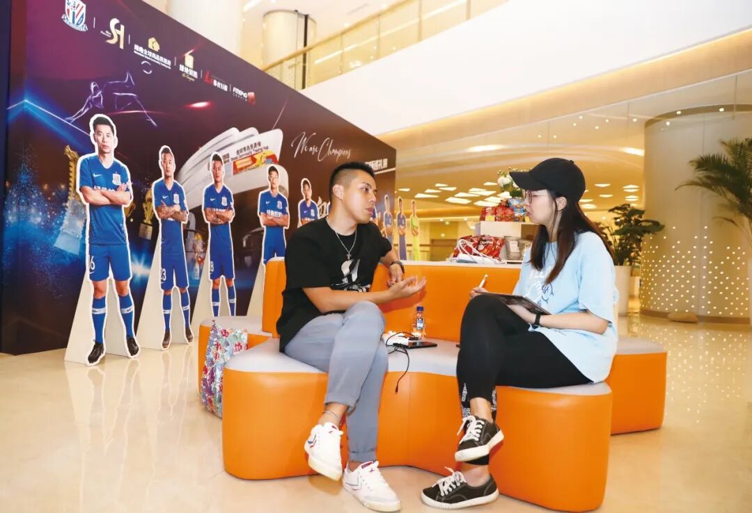 独家 新角色让王侃半夜两点把太太推醒 莫雷诺为留住他 发嗲 申花发布 二十次幂