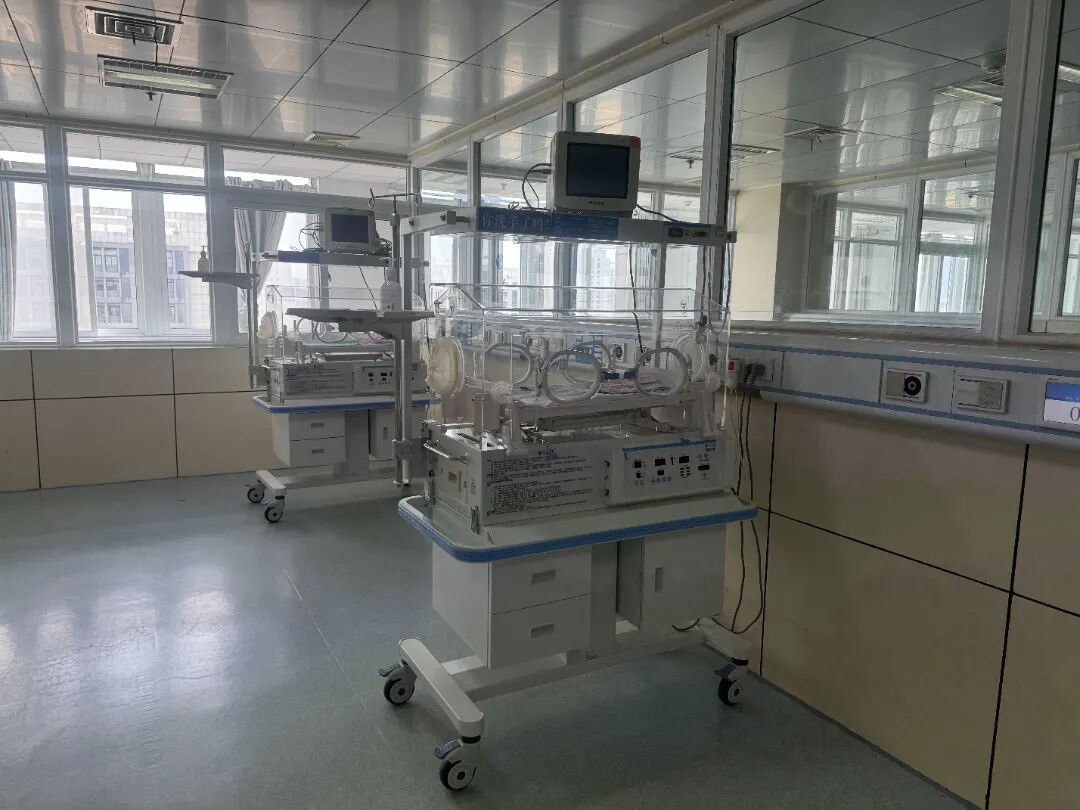 4006B光疗怎么用好消息！我院新生儿科开展日间光疗啦，宝宝不用住院也能照蓝光！_https://www.jmylbn.com_新闻资讯_第8张