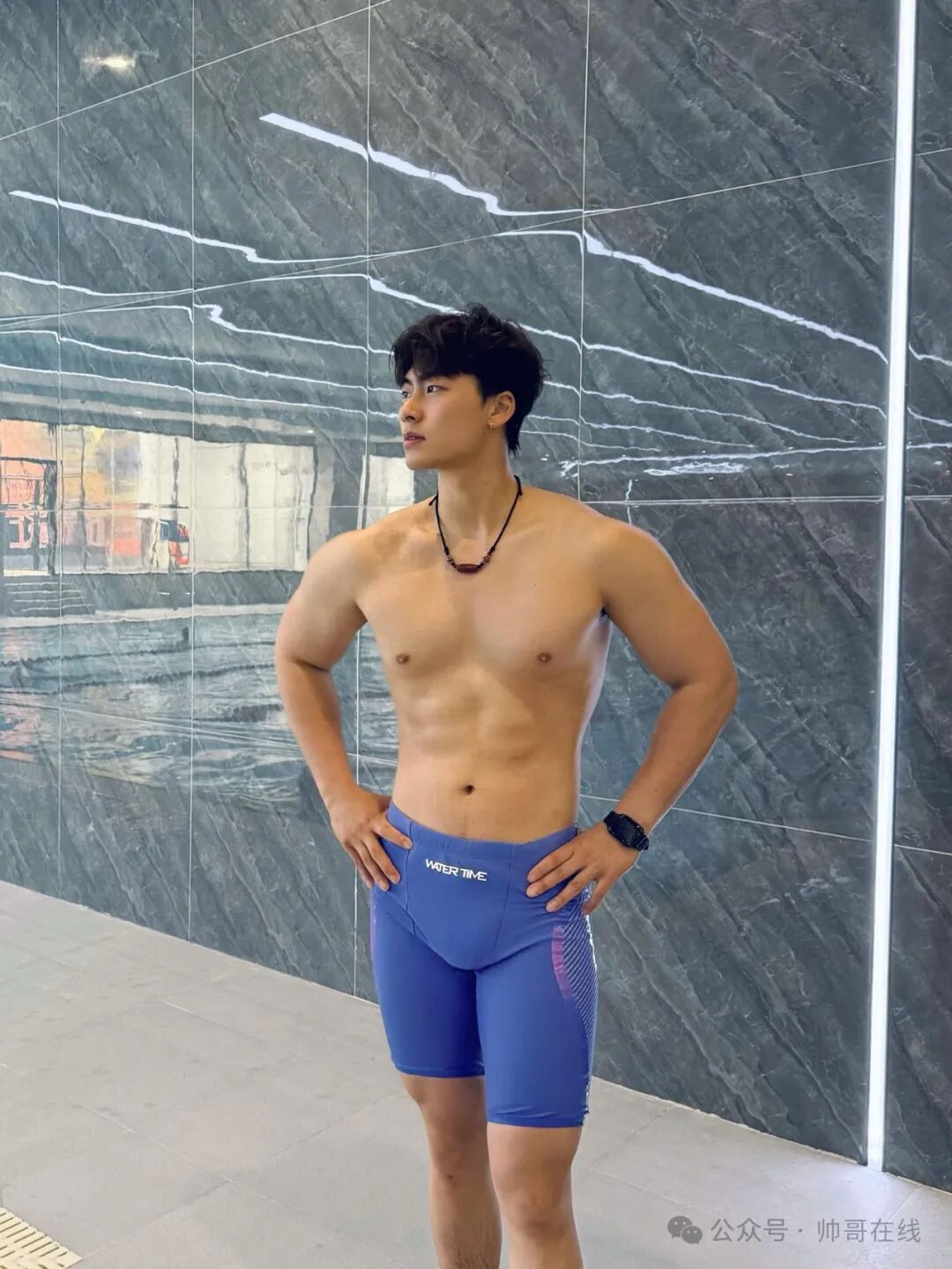 185CM肌肉男大体育生，刚满20的帅弟弟！