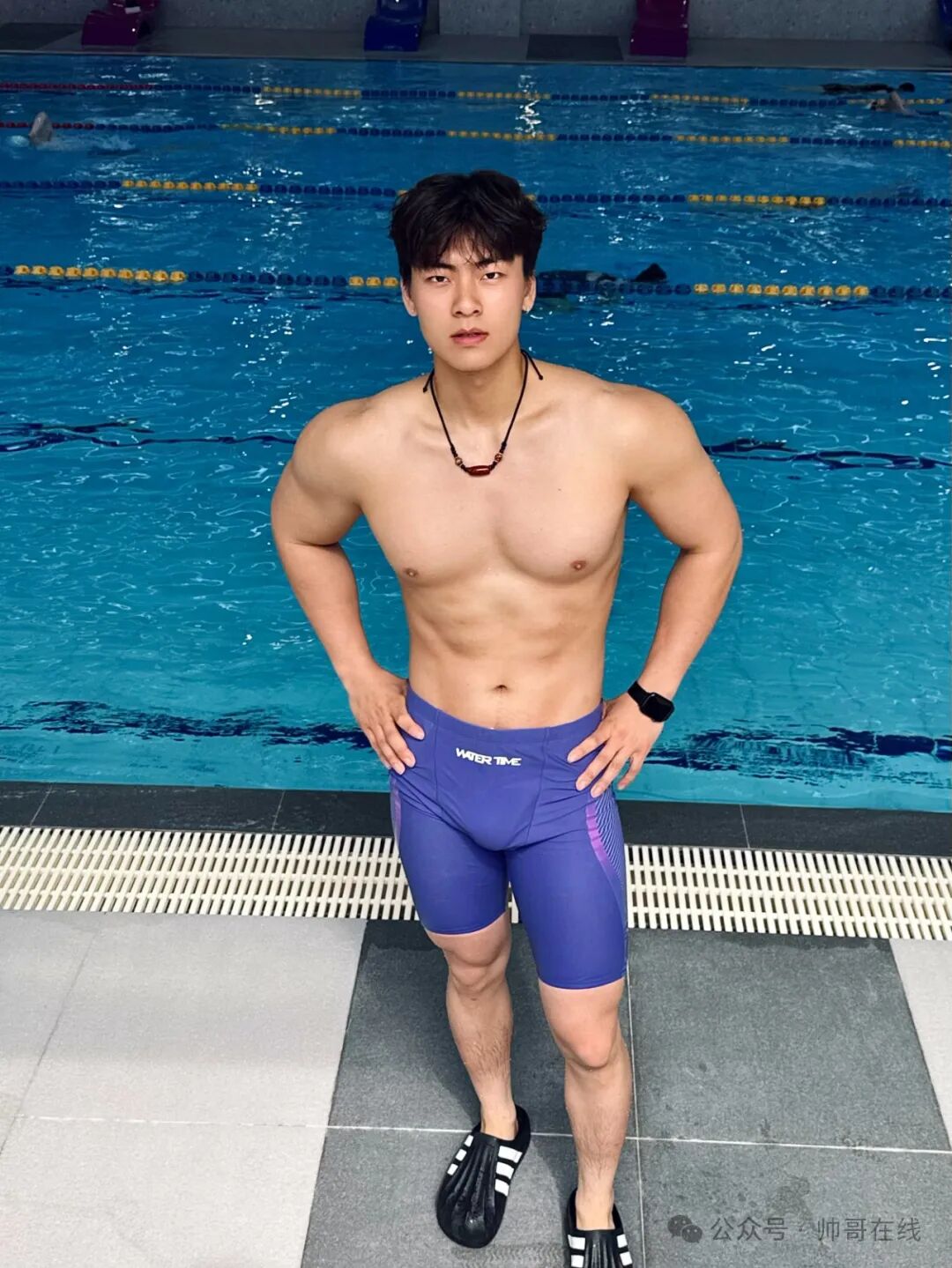 185CM肌肉男大体育生，刚满20的帅弟弟！