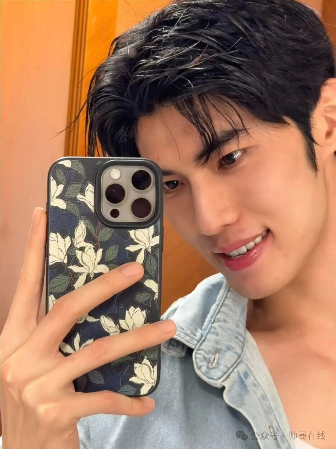 脸长的很爽的187CM野生模特帅哥！